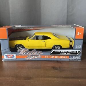 1969 Dodge Coronet Super Bee Yellow Die Cast Model Car 1/24 Scale Motormax